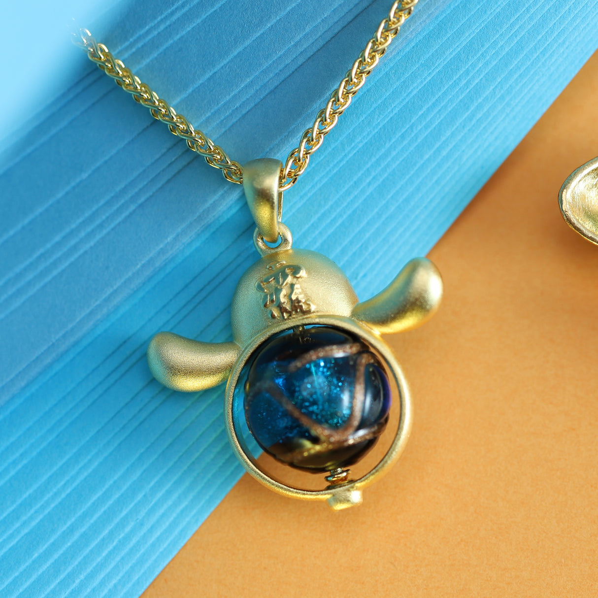 Reichtumsgott-Kette aus Weihrauchasch